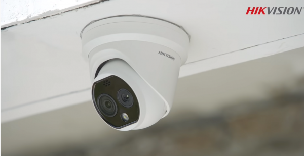 Cámara de Turret Térmica Hikvision, IP Dual, Termométrica - Imagen 3