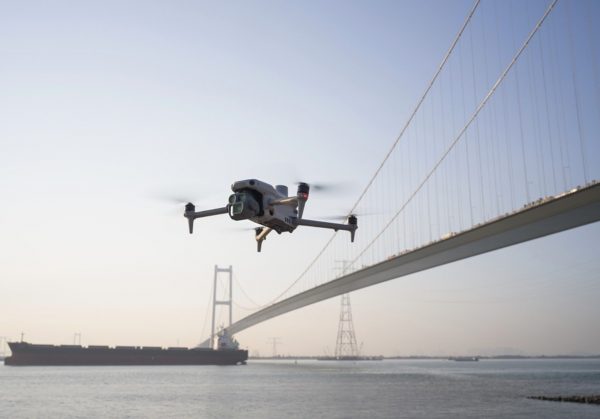 Drone DJI MATRICE 4T / Hasta 25 kms de transmisión / 112X de zoom / Cámara Térmica / 48 MP / Incluye Care Plus por 1 Año - Imagen 2