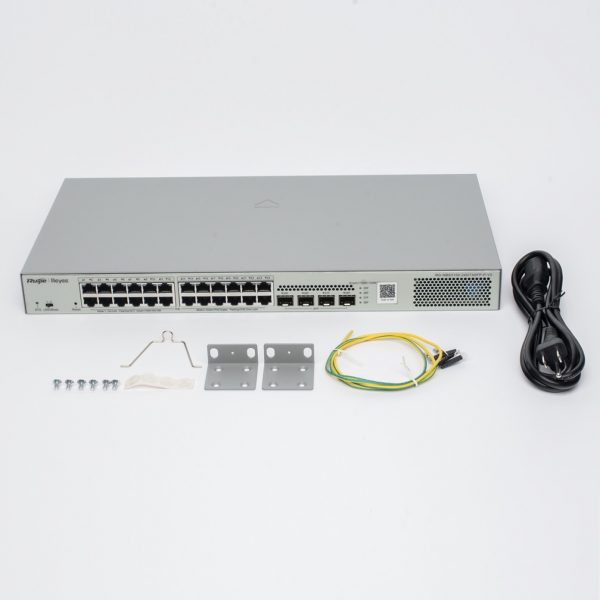Switch Administrable L2 PoE+ hasta 370W, 24 Puertos Eth 1G, 4 puertos SFP 1G, Administración Remota en la Nube. - Imagen 3