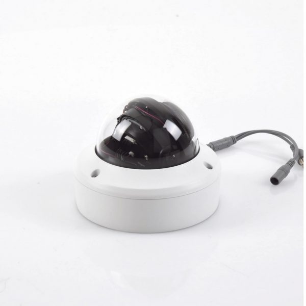 Domo TURBOHD 5 Megapíxel / Lente Motorizado 2.7 - 13.5 mm / IR EXIR 40 mts / IK10 / IP67 / dWDR - Imagen 3
