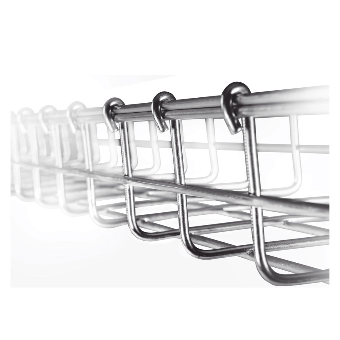 Charola Tipo Malla 66/150 mm, Acabado Electro Zinc, Hasta 158 Cables Cat6, Tramo de 3 Metros - Imagen 2