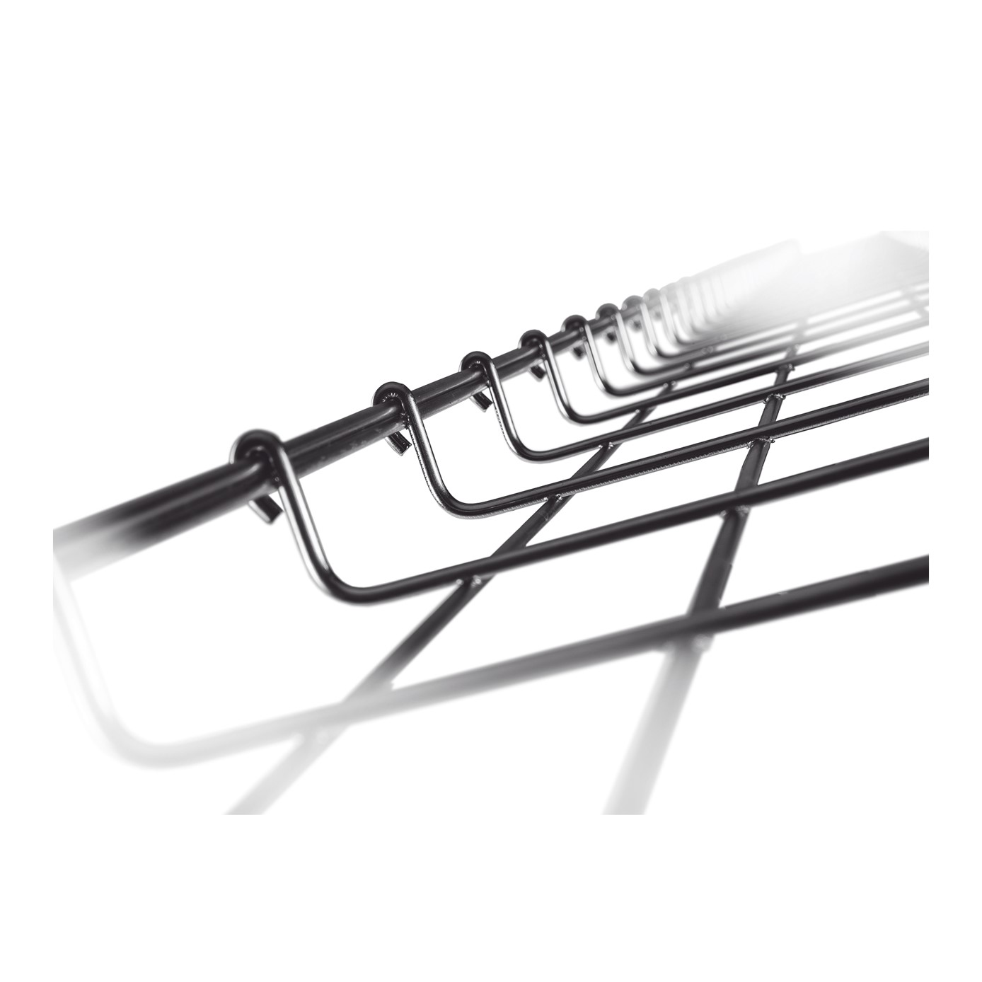 Charola Tipo Malla 33/150 mm, Acabado Electro Zinc, Hasta 79 Cables Cat6, Tramo de 3 Metros - Imagen 2